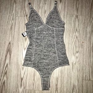 grey bodysuit🤍🖤